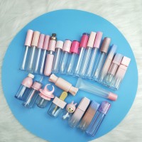 Custom label packaging lip gloss tube with wands empty lipgloss tube for wholesale